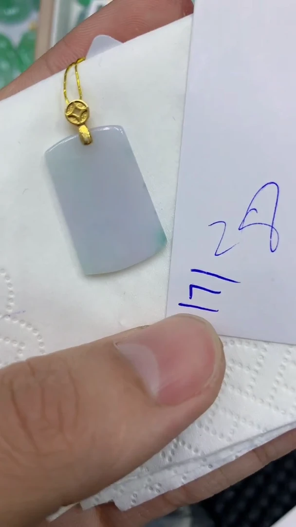 颈饰未镶嵌翡翠缅甸A货翡翠