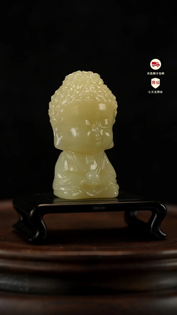 云南石竹叶青雕刻：宝宝造像摆件