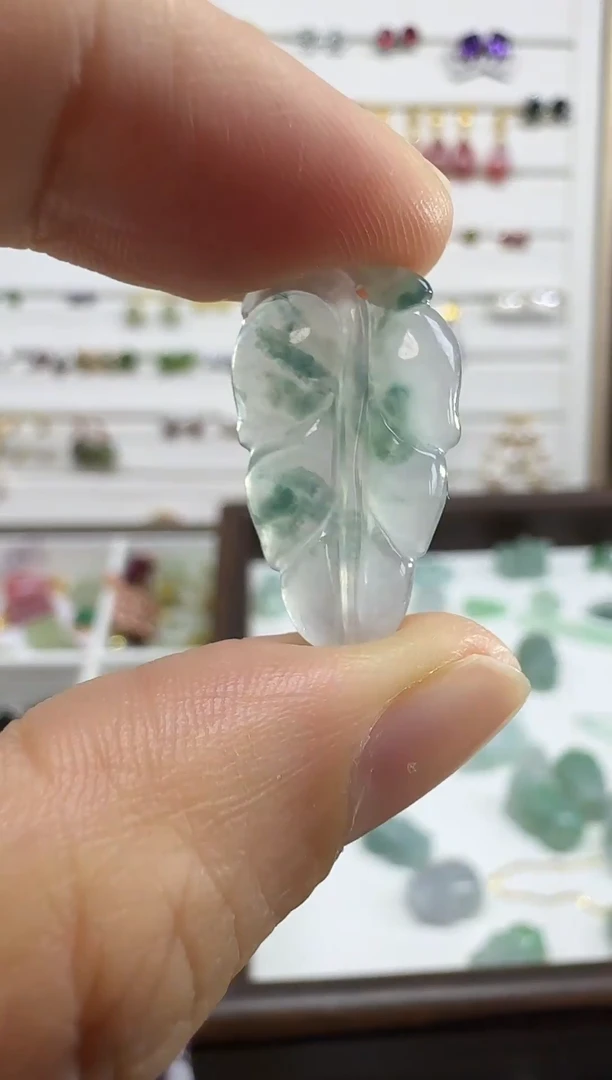 吊坠(不含链)未镶嵌翡翠吊坠(不含链) 未镶嵌 翡翠