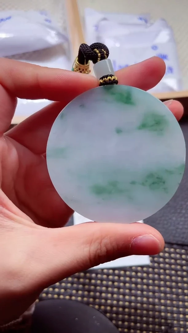 颈饰未镶嵌翡翠11111