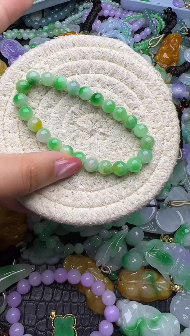 颈饰未镶嵌翡翠天然缅甸翡翠吊坠