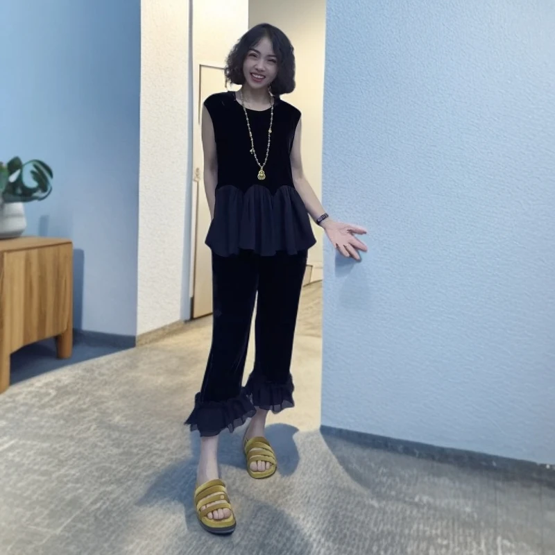 欧洲站2025夏新款时尚减龄高级感拼接无袖上衣八分裤丝绒套装8862