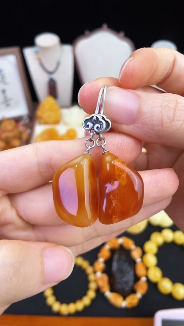 琥珀未镶嵌珠宝奇石柒月