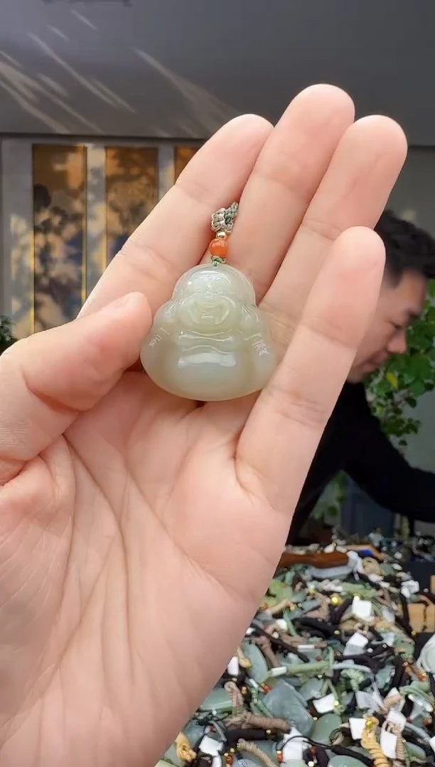 未镶嵌和田玉挂件拍一发一