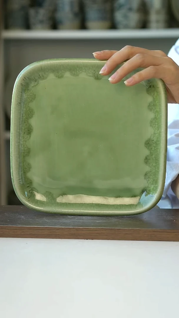 微瑕出英国Dunelm翡翠湖画釉方盘21cm@4-2@