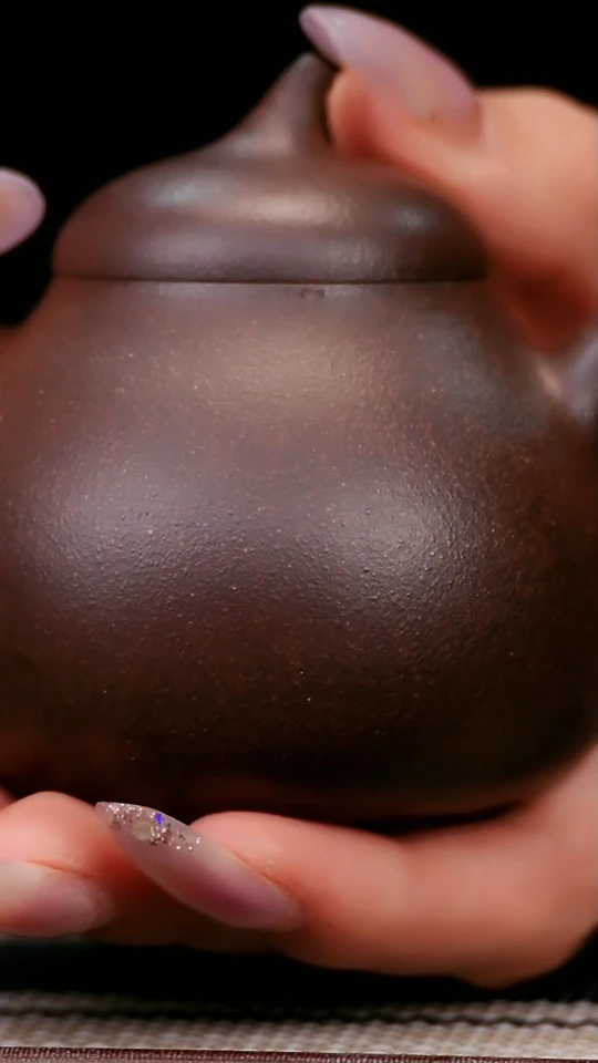 【闪购商品】紫砂茶壶深井老紫泥精工全手茄瓜150cc