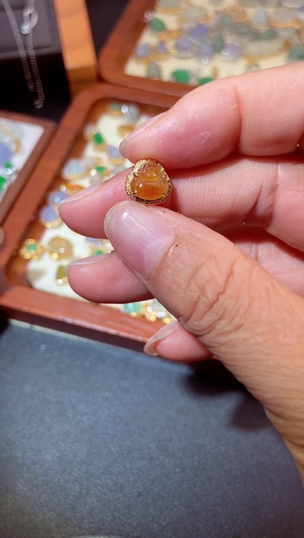 翡翠18K金镶嵌吊坠(不含链)11111111