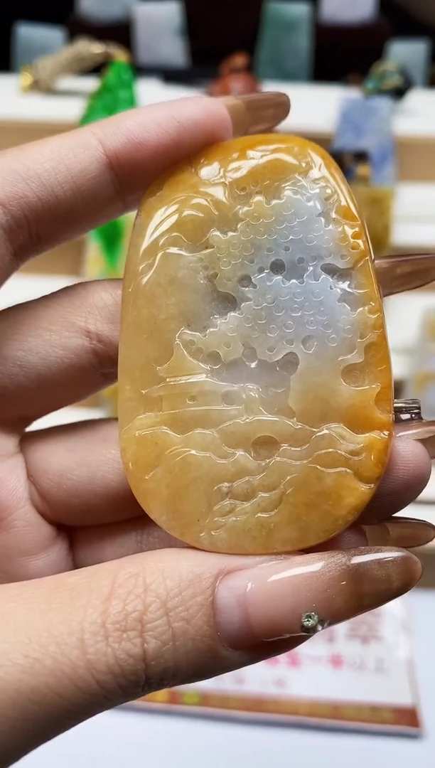 颈饰未镶嵌翡翠翡翠A货