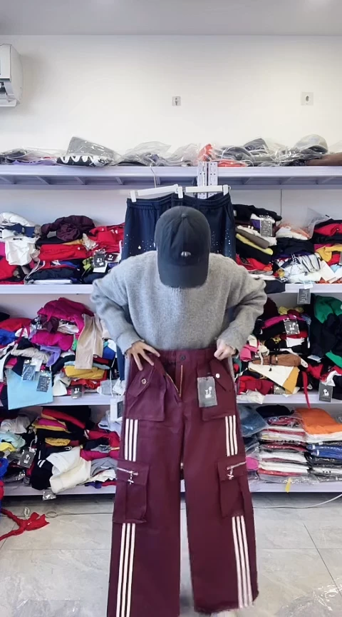 闪电购精品女装46L