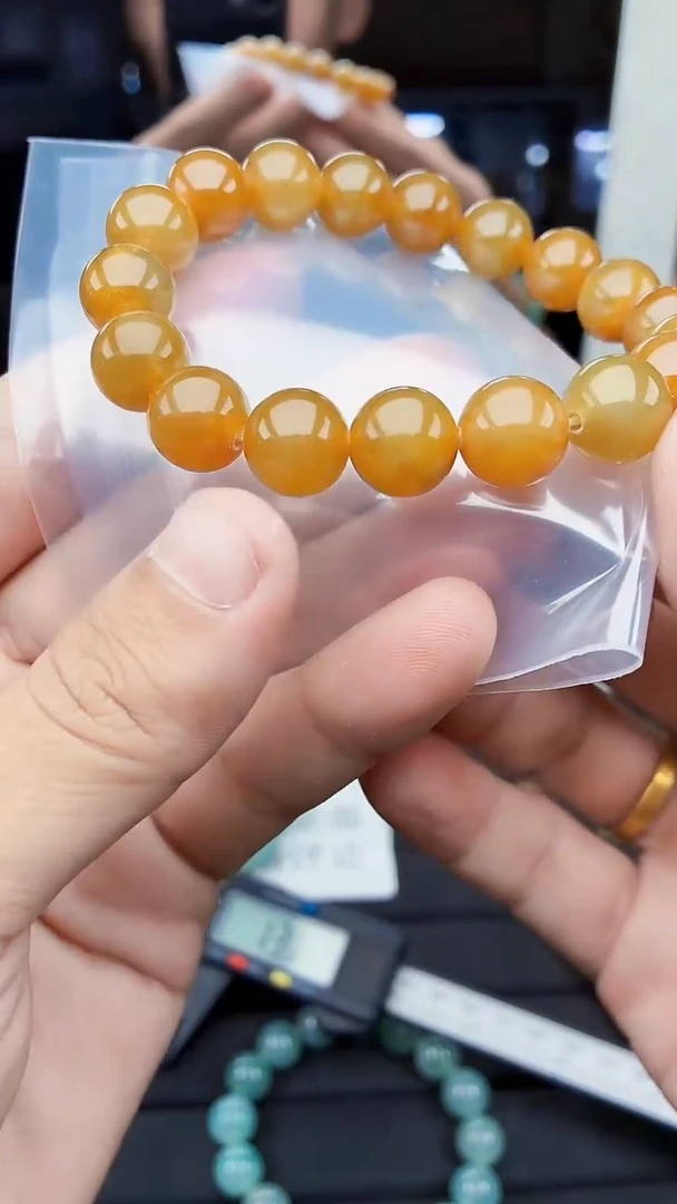 未镶嵌定制翡翠吕**?毛货需精细抛光拍一发一（多样性发货）