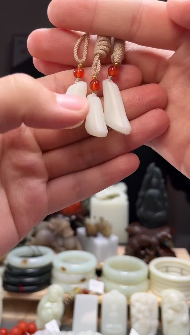 颈饰未镶嵌和田玉多样性发拍一发一