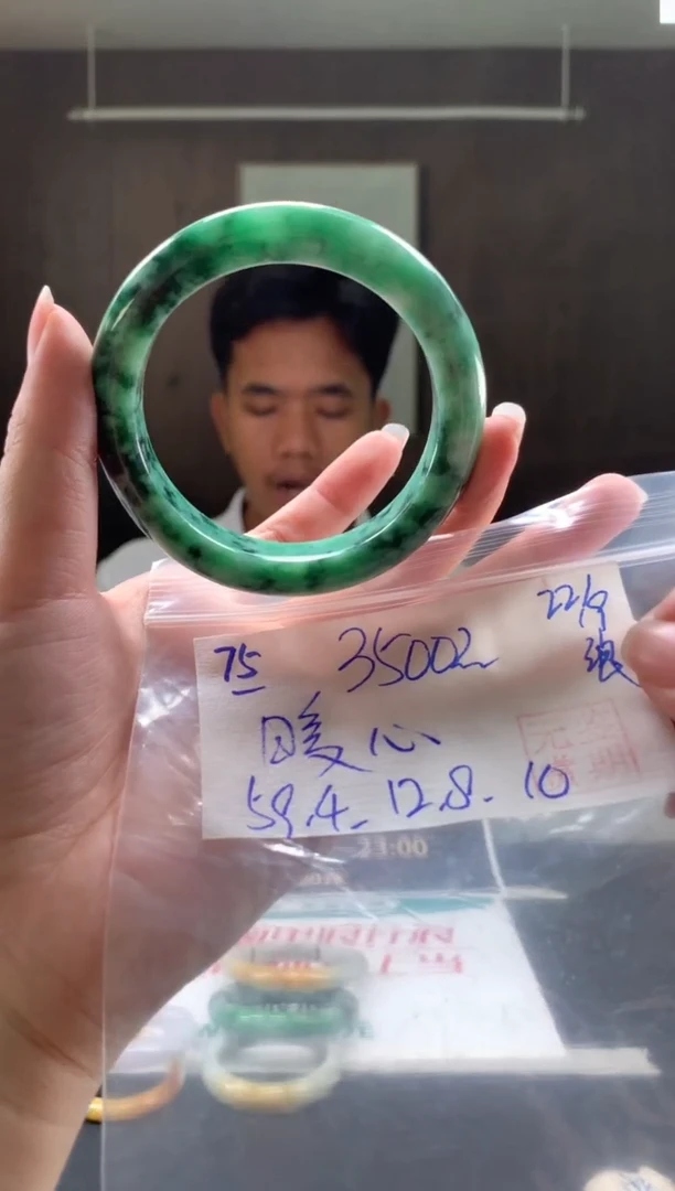 未镶嵌手镯翡翠暖*?翡翠手镯 下单联系小耳机#75