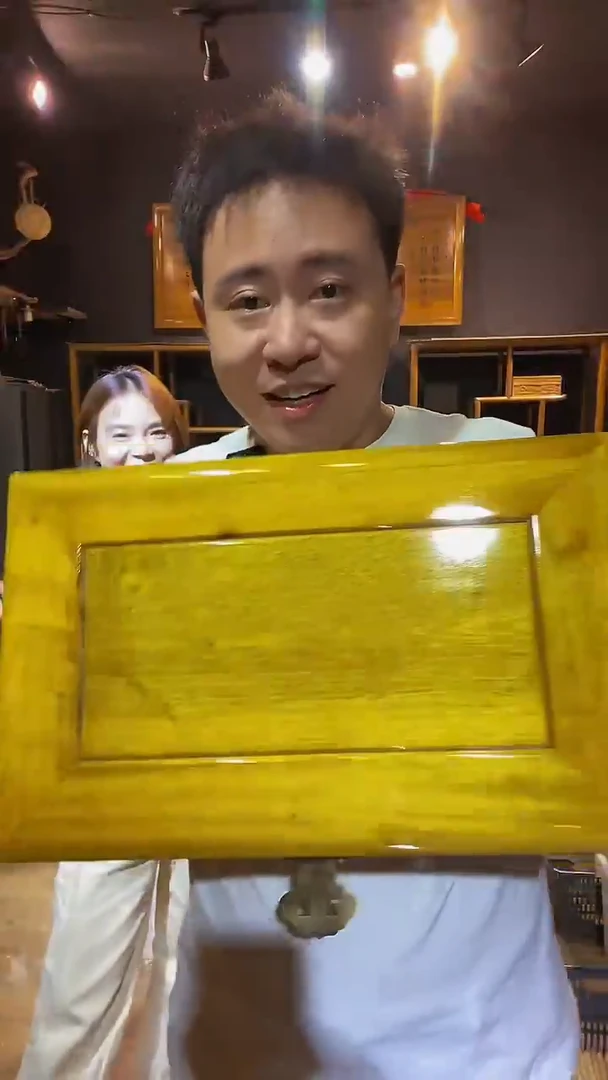 木金丝楠木制品大箱子40*25*20
