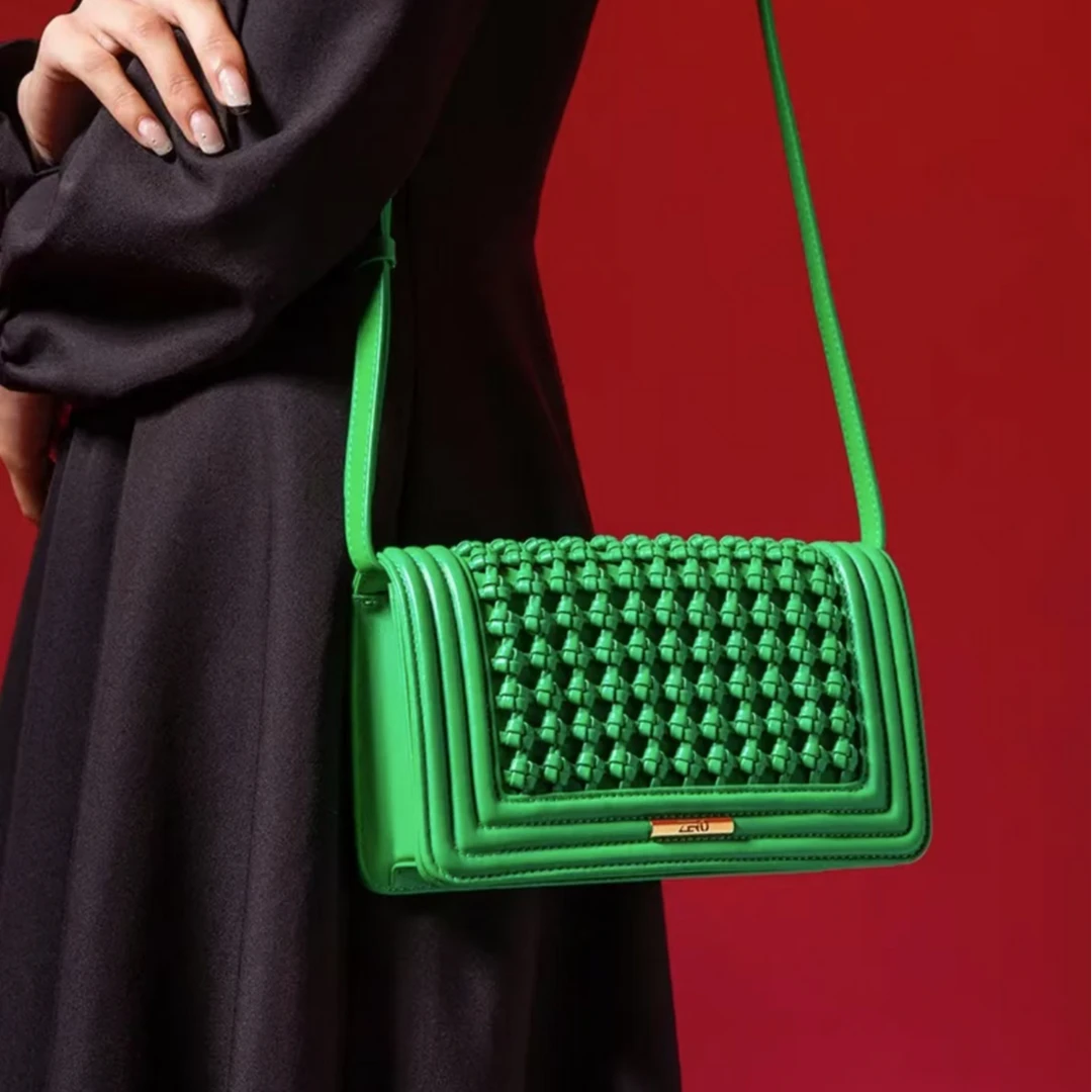 编织时尚小香风女包【双珠】