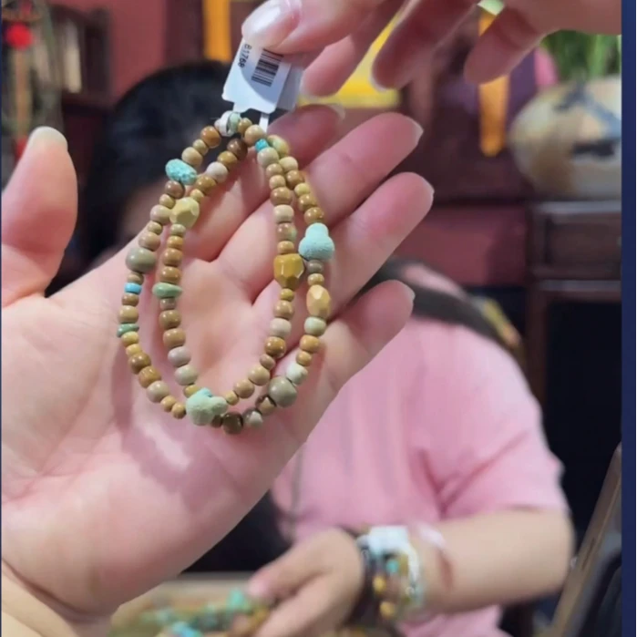 左边婷姐丨绿松石手串（B1768） （多样性发其一）