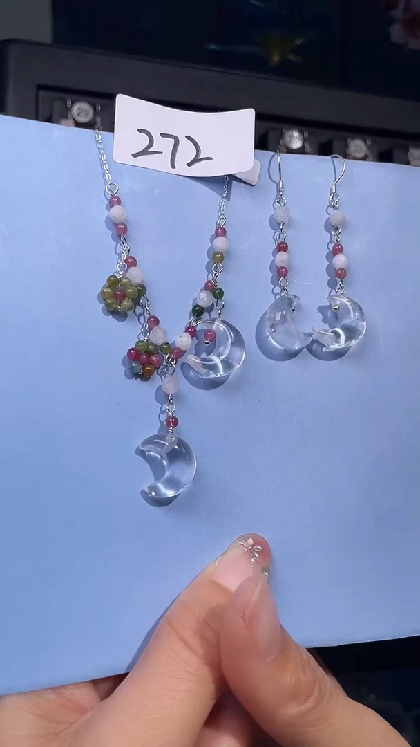 颈饰未镶嵌水晶喜欢拍