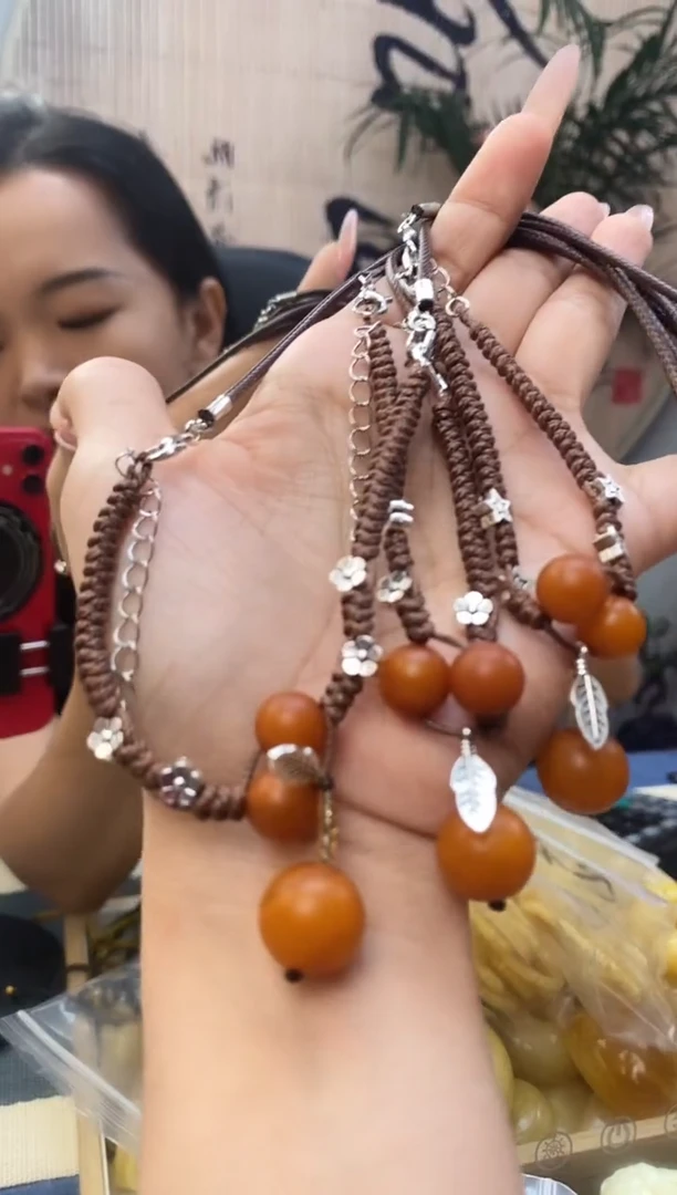 未镶嵌琥珀裸石天然琥珀蜜蜡多样性发一