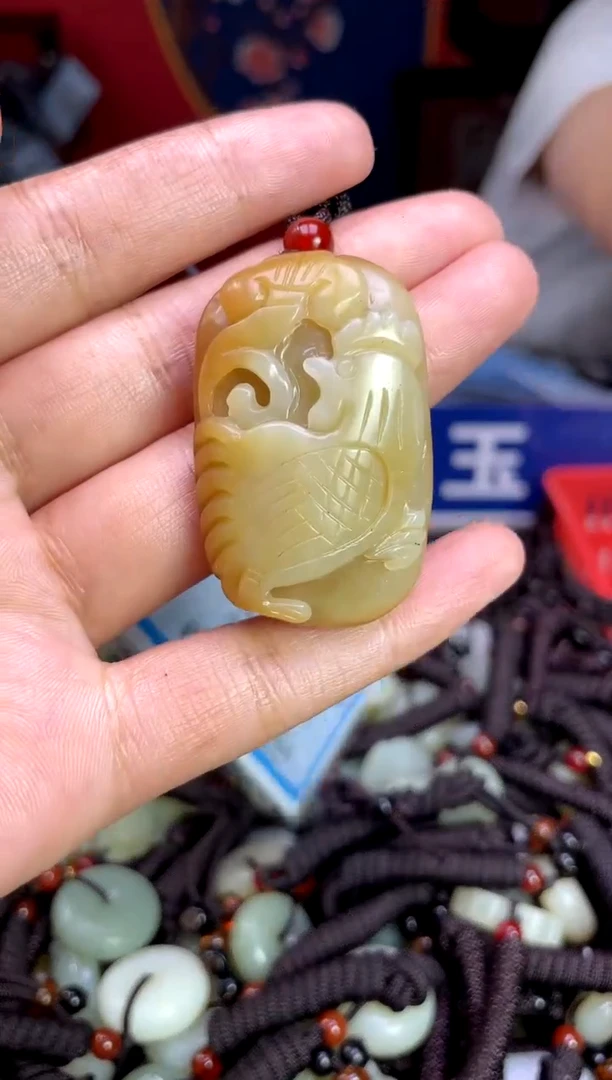 未镶嵌和田玉挂件1