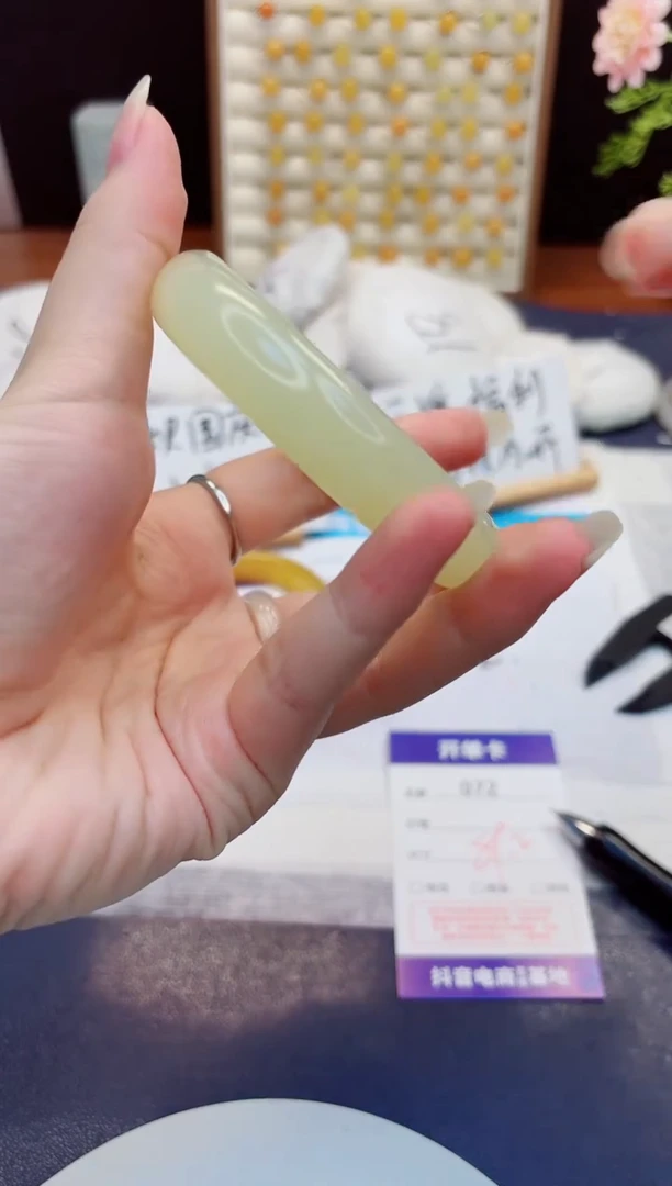 未镶嵌手镯石英质玉72-晴水-圈口59