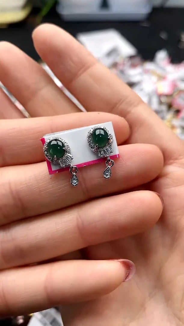 【闪购商品】翡翠戒指银S925镶嵌11111111     4