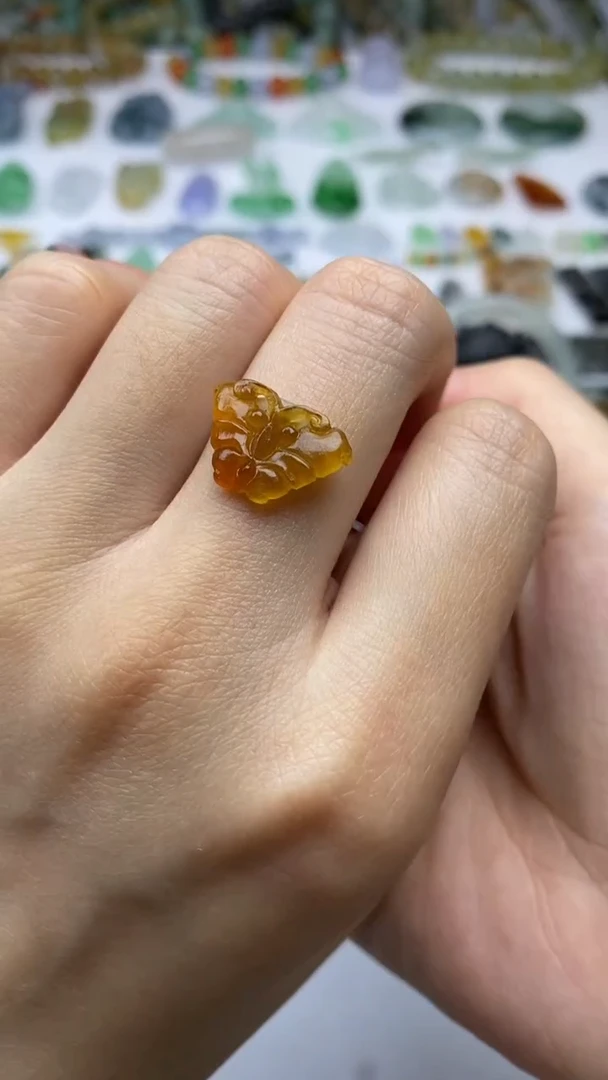 未镶嵌定制翡翠毛货定制不退不换