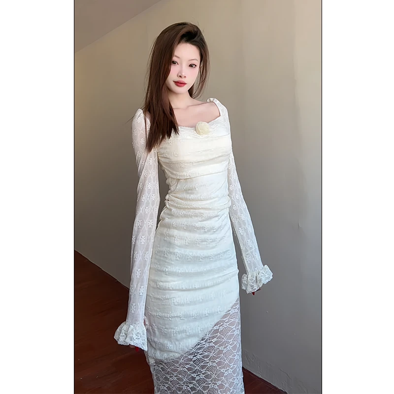 h5/C108 法式纯欲性感蕾丝方领长袖连衣裙秋气质收腰包臀裙