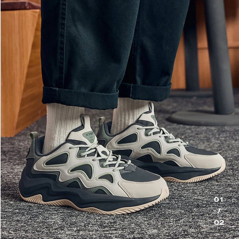 特步闪电5.0男款丨老爹鞋2024秋冬款户外耐磨运动鞋976419320005