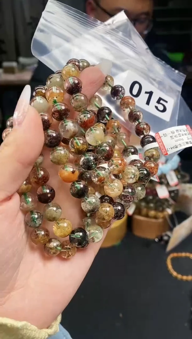 【闪购商品】水晶手串未镶嵌手串015多样性发其一