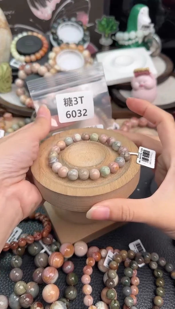 未镶嵌手链石英质玉开*猫3T6032