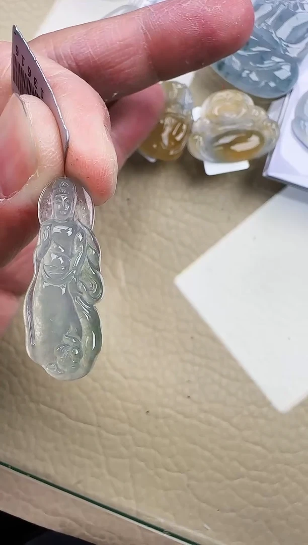 颈饰未镶嵌翡翠缅甸翡翠a货
