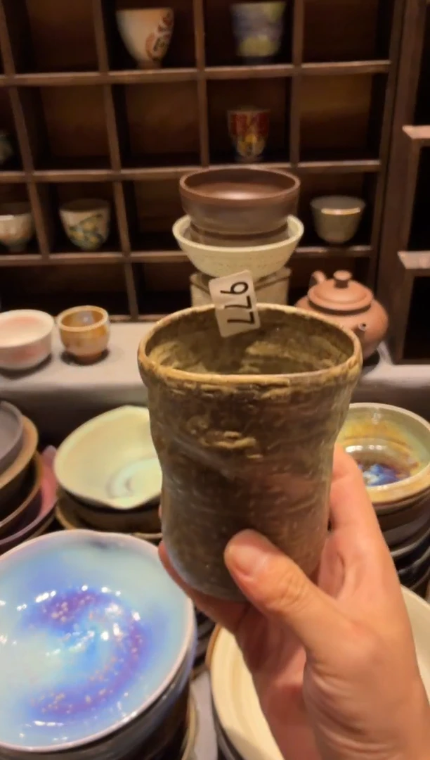 瓷片咸*七977手工绿色手握杯1个