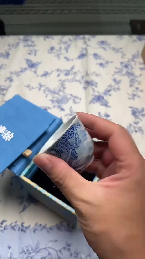 瓷片如图所示如图所示