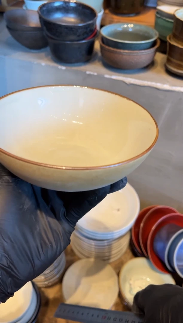 【闪购商品】瓷片587微瑕外陶内青汤碗面碗