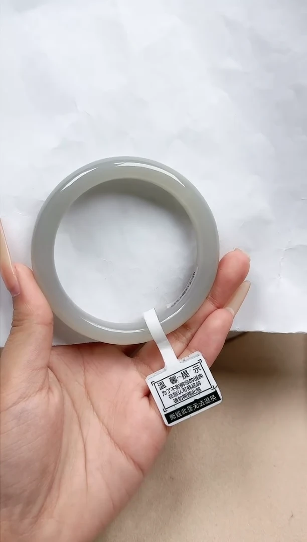 【闪购商品】和田玉手镯未镶嵌55/56圈口YY