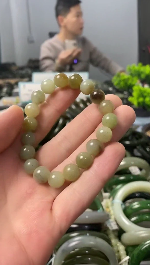未镶嵌手镯和田玉10mm