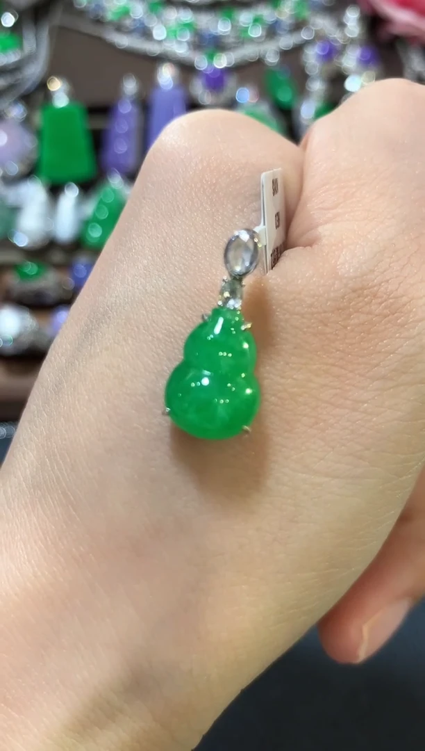 吊坠(不含链)18K金镶嵌翡翠m1