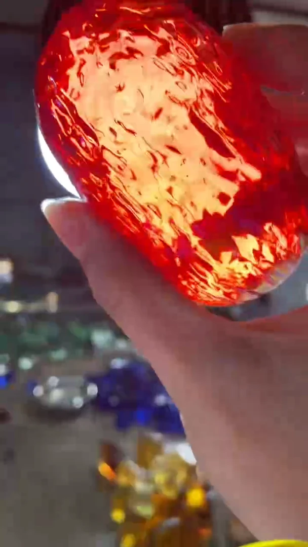 新疆五彩石原石摆件