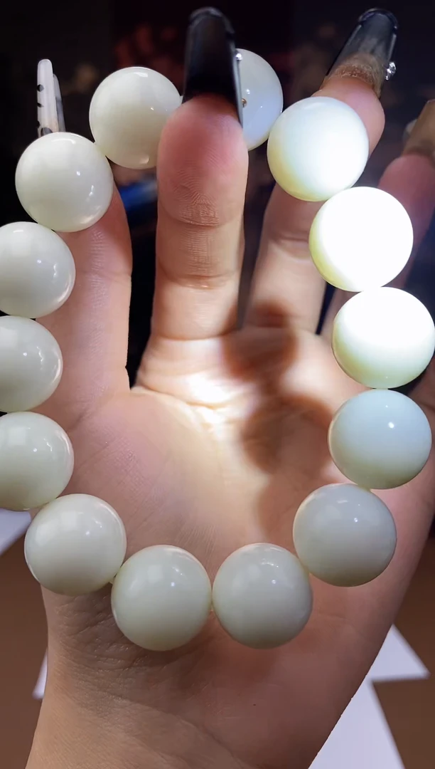 【闪购商品】和田玉颈饰未镶嵌C545