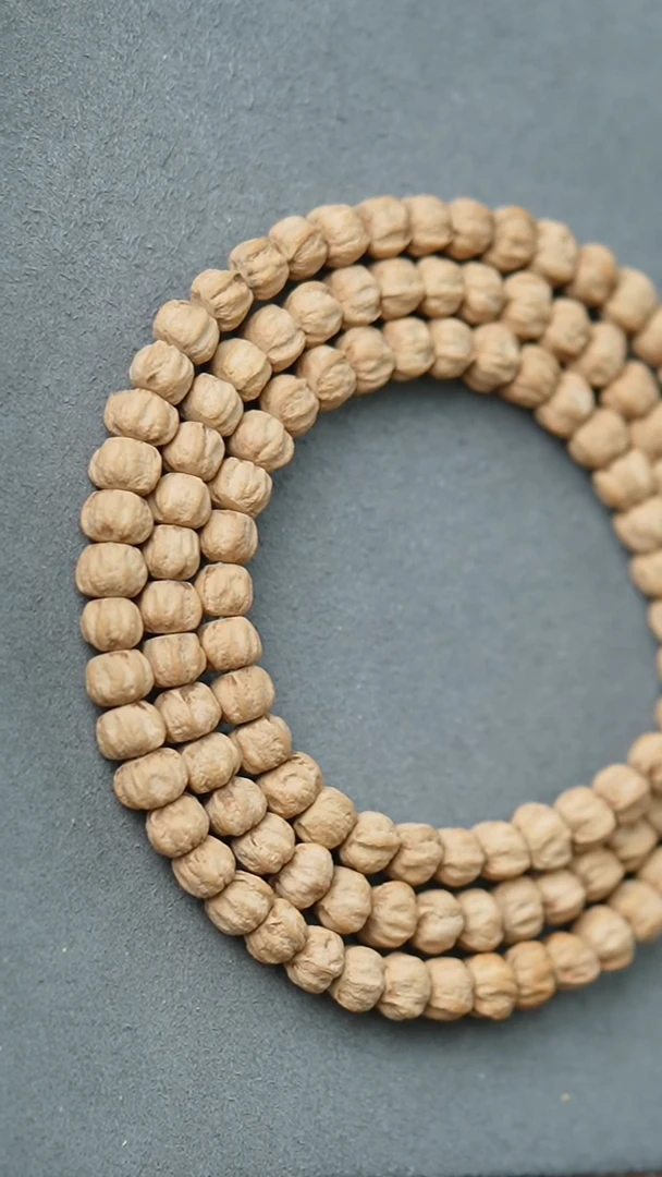 【闪购商品】柏香籽/百香籽吊坠微切莲花桩