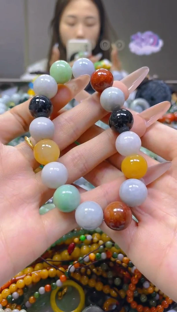 翡翠未镶嵌颈饰13MM/D/翡翠A货，一件也是批发价