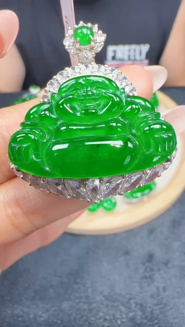 未镶嵌定制翡翠翡翠吊坠52