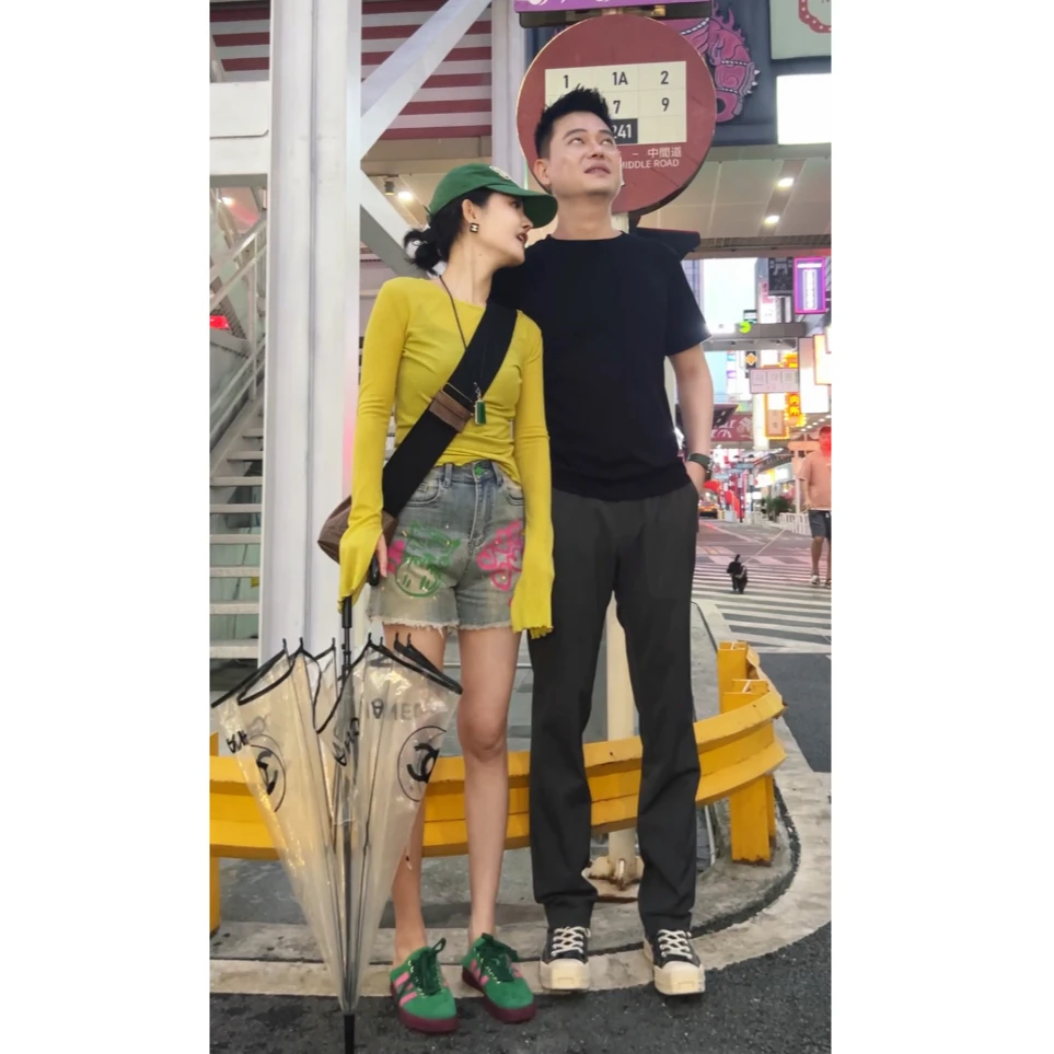 夏季显瘦时尚百搭女士纯色休闲套头修身防晒T恤A0812