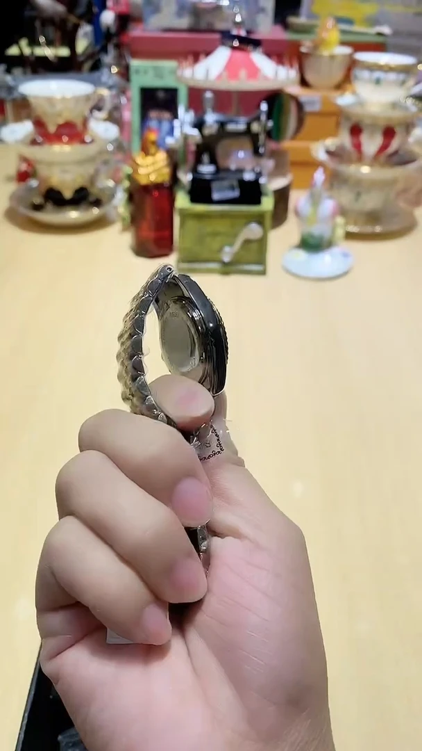 瓷片全场正品   一件不留@@1