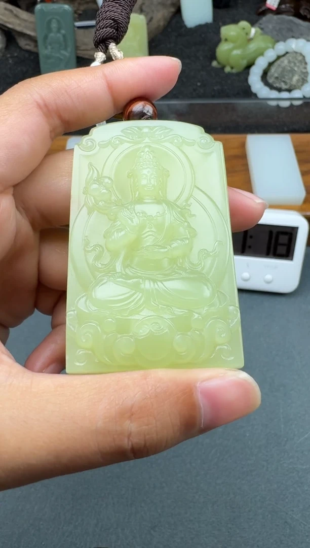 颈饰未镶嵌和田玉1