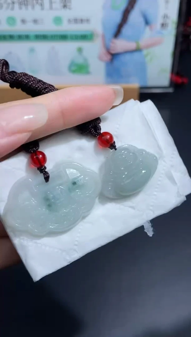 颈饰未镶嵌翡翠天然翡翠A货82