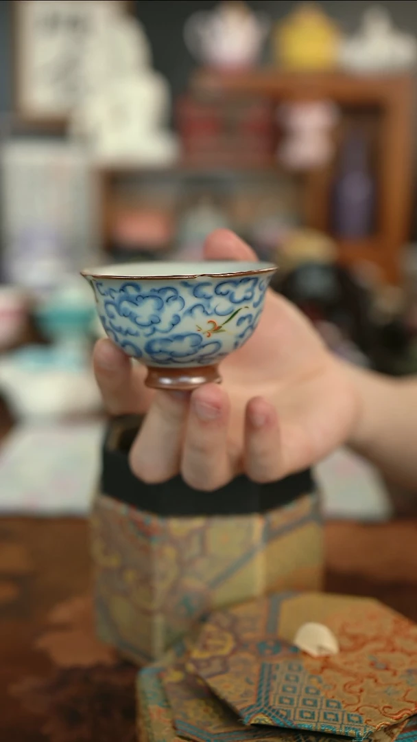摩吉陶陶闪拍链接 祥云手绘主人杯