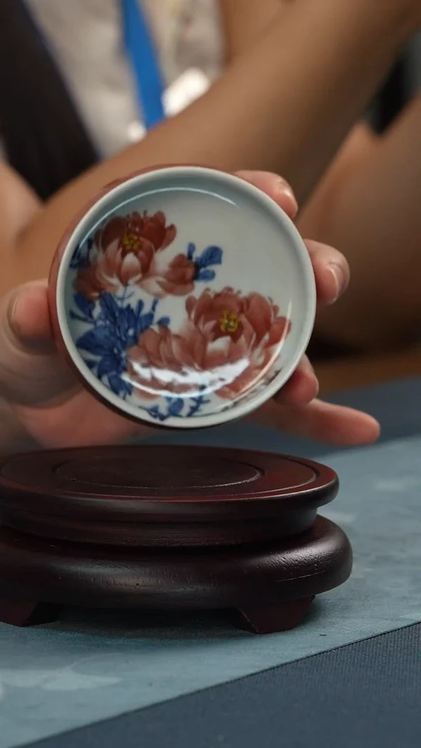 杯子景德镇手工手绘豇豆红内绘牡丹花儒士杯