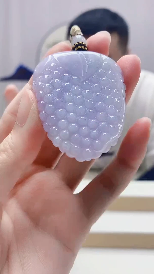 未镶嵌定制翡翠4898zm-毛货挂件27葡萄