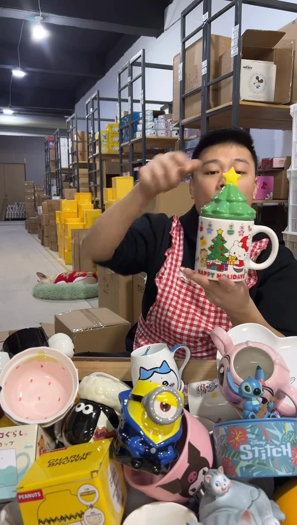 【闪购商品】杯圣诞树盖子kt水杯