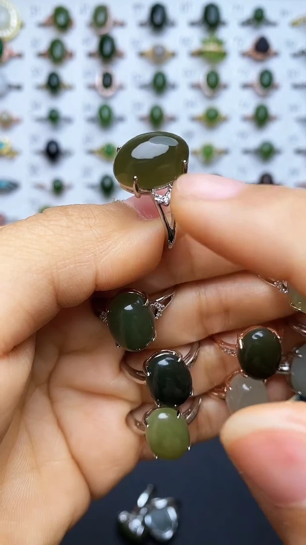 【闪购商品】和田玉戒指未镶嵌1